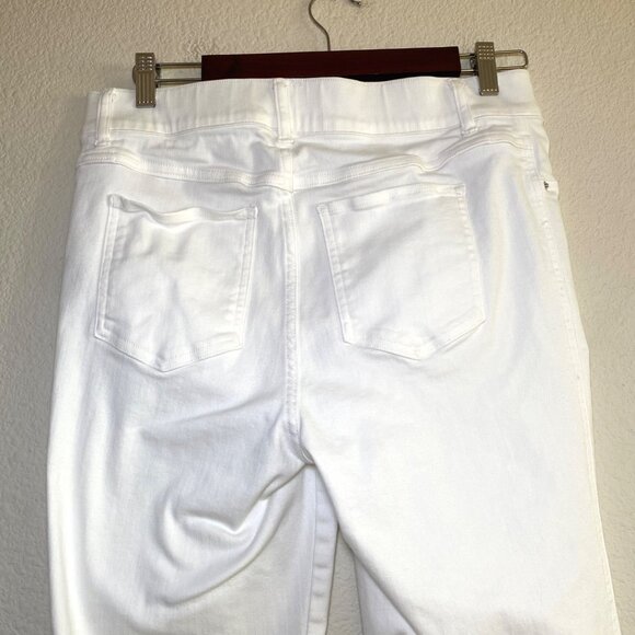 Spanx Flare Bootcut High Rise Pull-On Raw Hem Cropped Stretch Jeans White Large - Picture 7 of 11